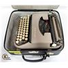 Image 1 : CASED OLD TYPEWRITER SMITH CORONA