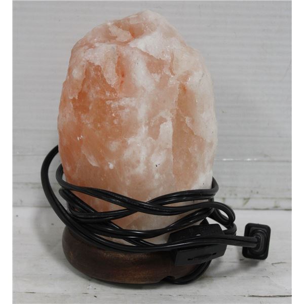 SMALL HIMALAYIAN SALT LAMP
