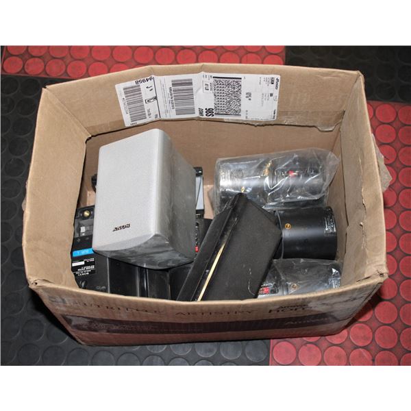 BOX OF 9 MINI SPEAKERS