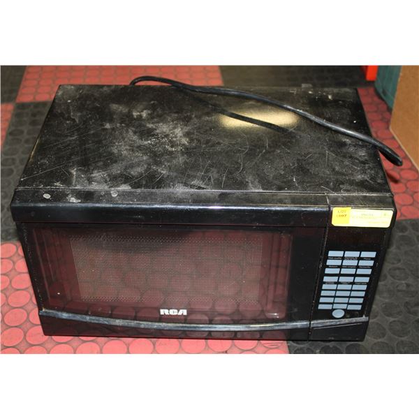 BLACK RCA MICROWAVE