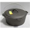 Image 1 : LARGE CAST IRON DUTCH OVEN WITH LID-ESTATE