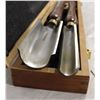 Image 2 : WOODEN BOX OF IMOTECHOM LATHE TOOLS
