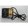Image 1 : DEWALT 12-20 VOLT BATTERY CHARGER