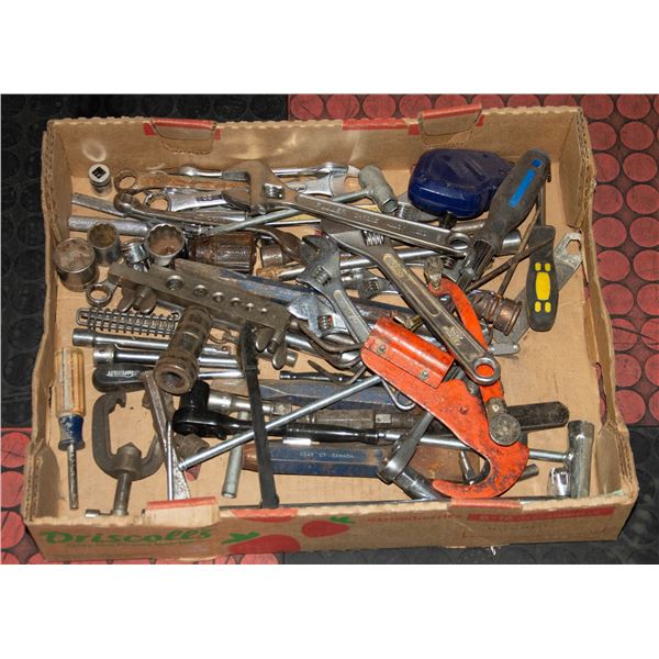 FLAT OF SHOP TOOLS INCL STAPLERS AND MORE