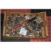 Image 1 : FLAT OF ASSORTED DRIVE SOCKETS