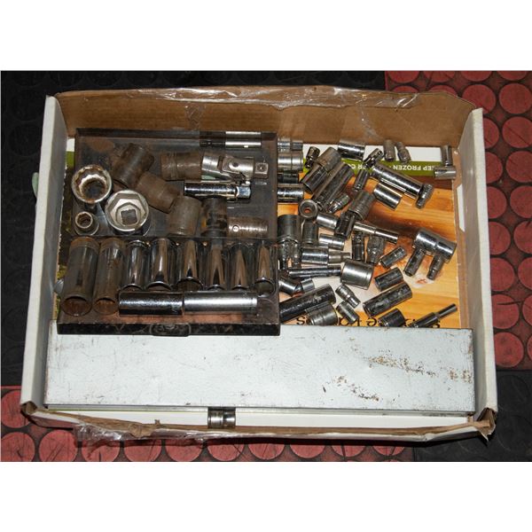 FLAT OF ASSORTED DRIVE SOCKETS