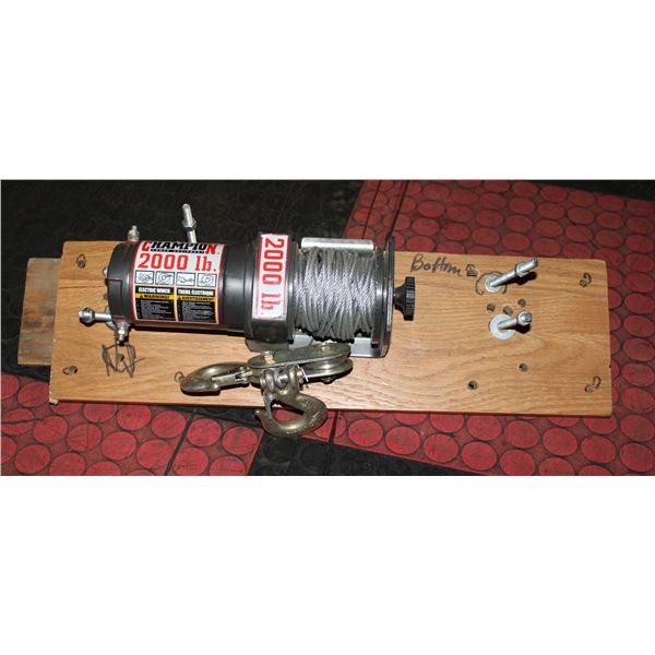 CHAMPION 2000LB WINCH