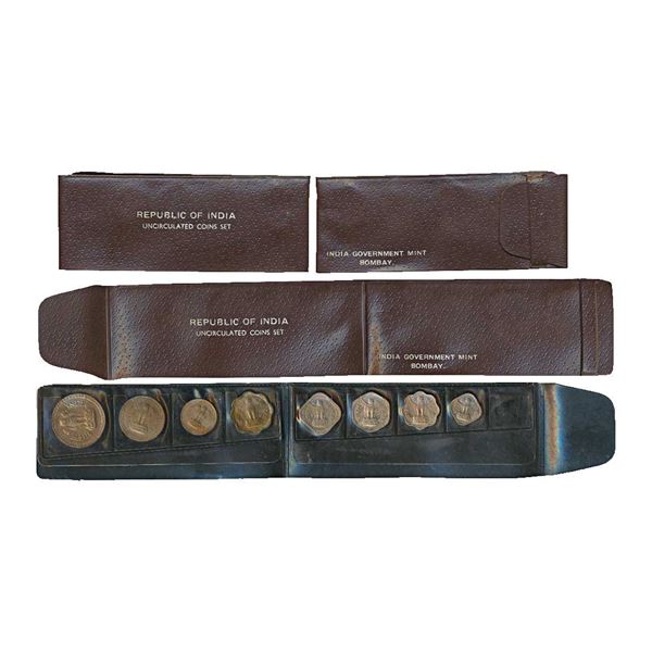 1970 Uncirculated Set, set of 8, Paisa 1, 2, 3, 5, 10, 20, 50 and 1 Rupee