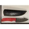 Image 1 : 9" FIXED BLADE DAMASCUS STEEL KNIFE WITH LEATHER