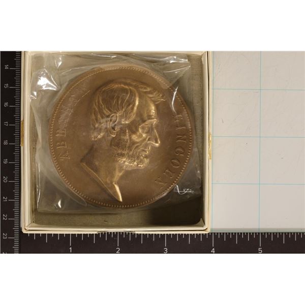 8.1 OZ. SOLID BRASS ABRAHAM LINCOLN ROUND