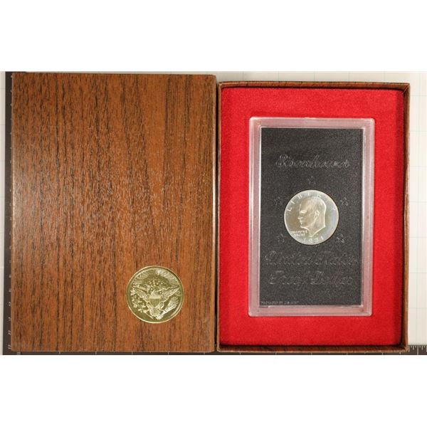 1971 IKE SILVER DOLLAR (BROWN PACK)