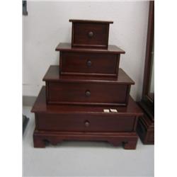 New set of drawers 25in high (269)