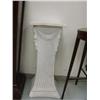 Image 1 : 30in tall white column (269)