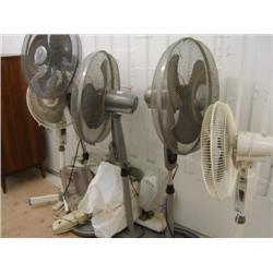 Lot of 5 fans, humidifier, and fryer (241)