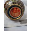 Image 3 : Cloisonné Vase Set 4"H x 2.75"W w/ Footed Stand