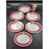 Image 1 : Red Pyrex Plate Set