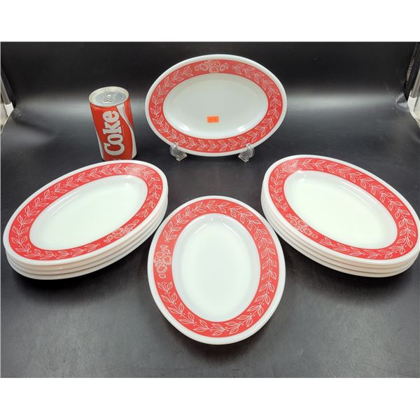 Pyrex Corning Décor Red Autumn Bands Laurel Leaves Leaf Oval Platters
