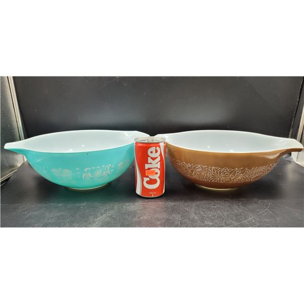 Pyrex Mixing Bowls