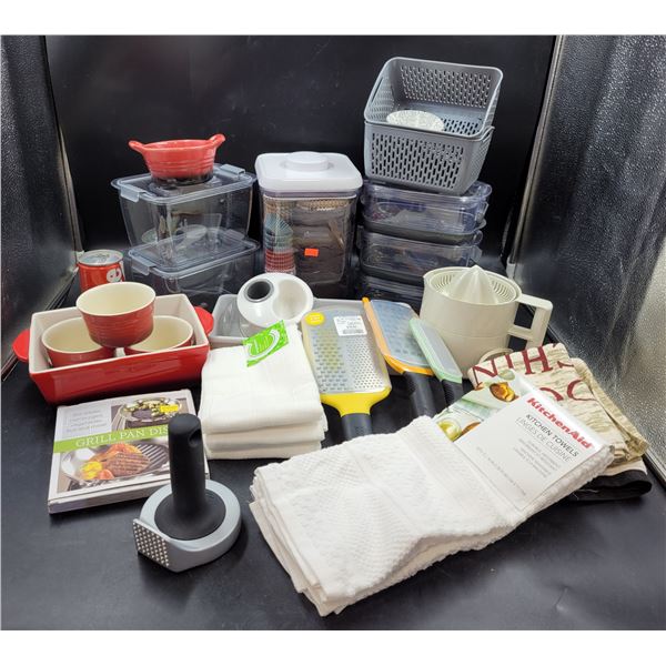 Kitchen Supplies Lot
