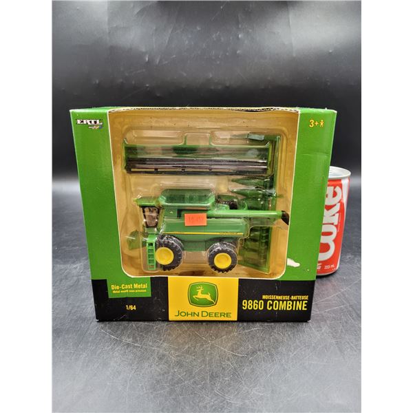Ertl John Deere Diecast 9860 Combine