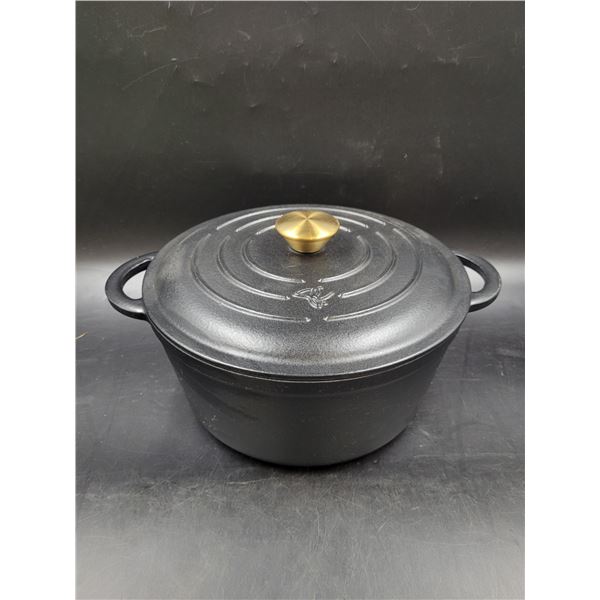 President's Choice Cast Iron Pot