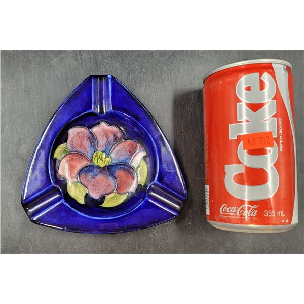 Vintage Moorcroft Anemone Triangular Ashtray Made In England