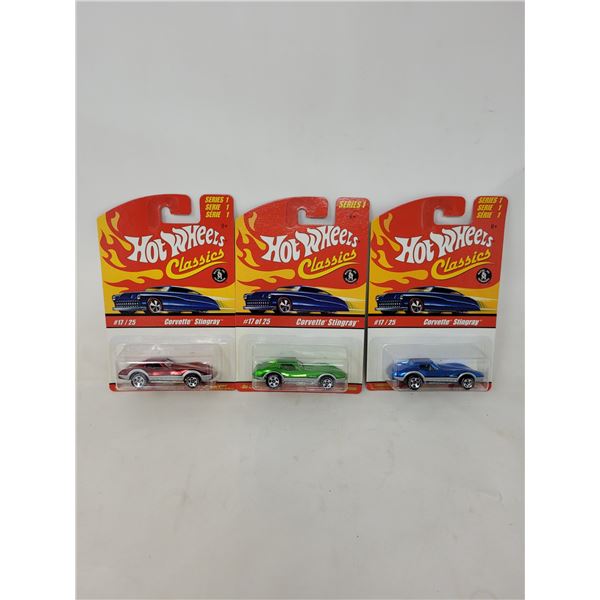 Hot Wheels Classics 3 "Corvette Stingray's"