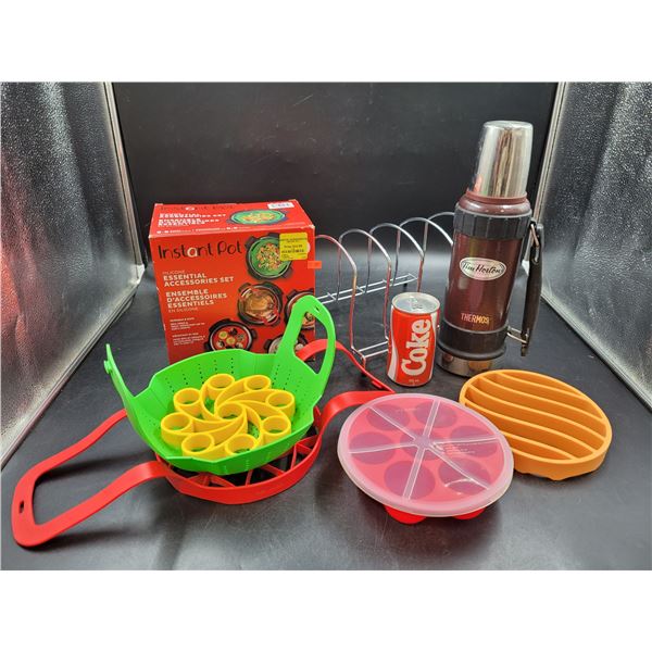 Kitchen Supplies Lot