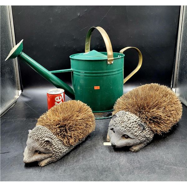 Holland Greenline Watering Can & Pair Of Porcupine Garden Statues