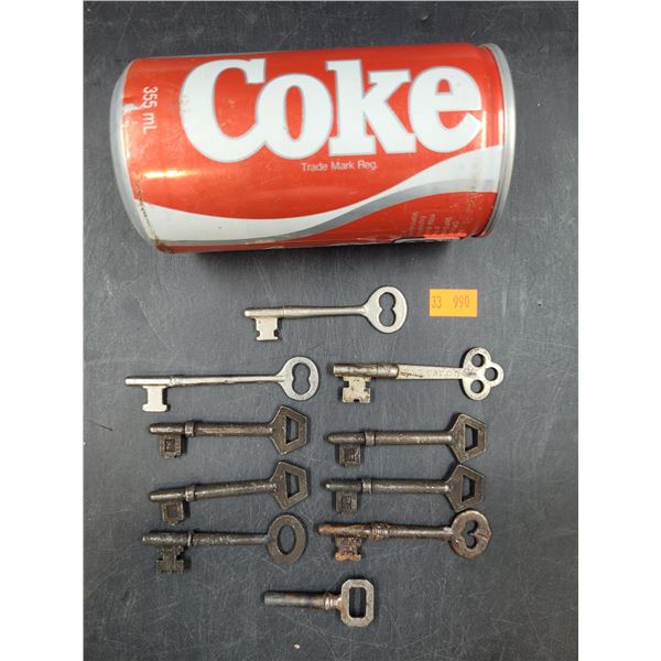 Vintage Key Lot