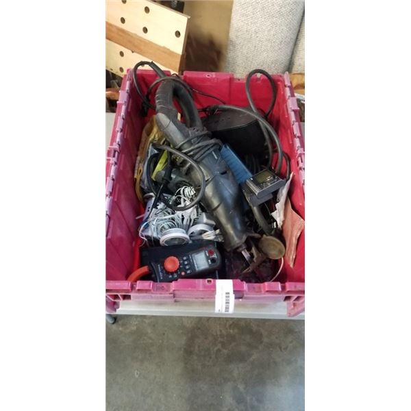 ASSORTED HOUSEHOLD ELECTRONICS AND TOOLS