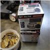 Image 2 : BUCKET OF HINGES AND NEW FILTERS