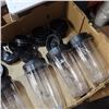 Image 2 : 5 NUTRI NINJA CUPS WITH LIDS AND BLENDER BLADE ATTACHMENT