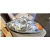 Image 2 : PAIR OF HEADLIGHTS FROM 2008 TOYOTA MATRIX