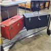 Image 1 : RED METAL TOOL BOX AND LARGE WOODEN TOOL BOX