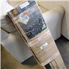 Image 2 : XMAS TREE IN BOX