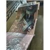 Image 2 : 2 NEW 3PC ARTWORK SETS