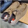 Image 2 : LOT OF BRAND NEW SHOES