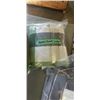 Image 3 : LOT OF QUEEN SIZE SHAMS. DUVET AND SHEETS