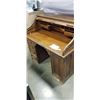 Image 2 : ANTIQUE OAK ROLLTOP DESK CIRCA 1910 WITH KEYS