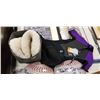 Image 3 : SPEEDO WOMENS MEDIUM WETSUIT, 2 METAL BASEBALL SIGNS AND PET BED AND ACCESSORIES