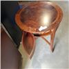 Image 2 : BOMBAY SIDE TABLE