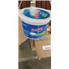 Image 2 : ASSORTED HOUSEHOLD CLEANERS