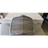 Image 1 : MERCEDES GRILL