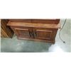 Image 3 : 6FT DOUBLE GLASS DOOR, GUN CABINET, WITH KEY AND LIGHT
