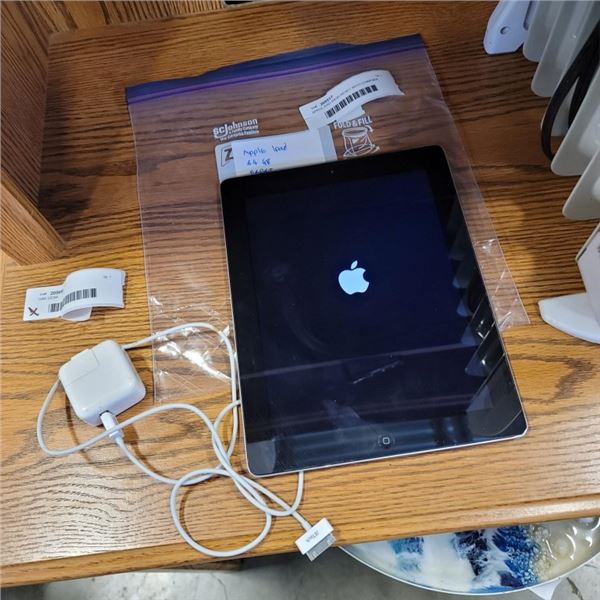 APPLE IPAD 64GB RESET WITH CHARGER