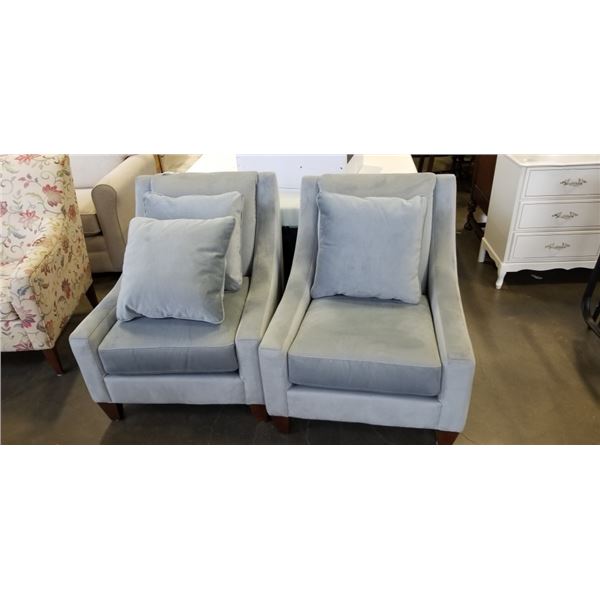 2 LAZY BOY FURNITURE ACCENT CHAIR WITH 3 TOTAL ACCENT PILLOWS, IN GOOD CONDITION