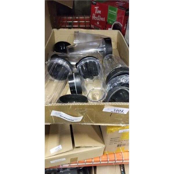 5 NUTRI NINJA CUPS WITH LIDS AND BLENDER BLADE ATTACHMENT