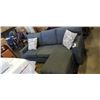 Image 1 : GREY CHAISE LOUNGE COUCH