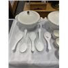 Image 2 : IMPERIAL STERLING SILVER TRIM SERVING SET